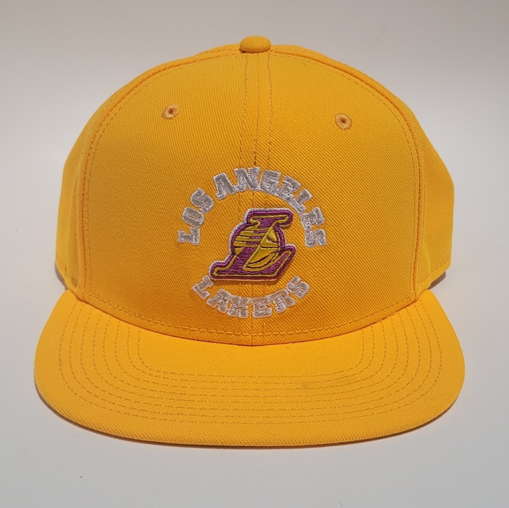 Los Angeles Lakers NBA Fanatics hat yellow